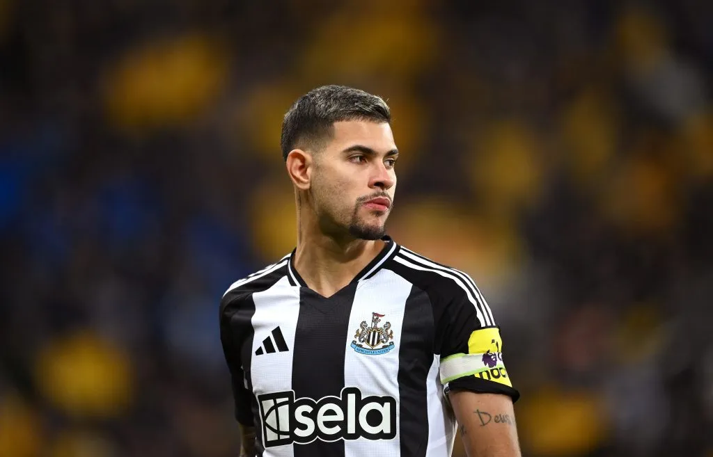 Bruno Guimarães é pedido por Guardiola. (Photo by Stu Forster/Getty Images)