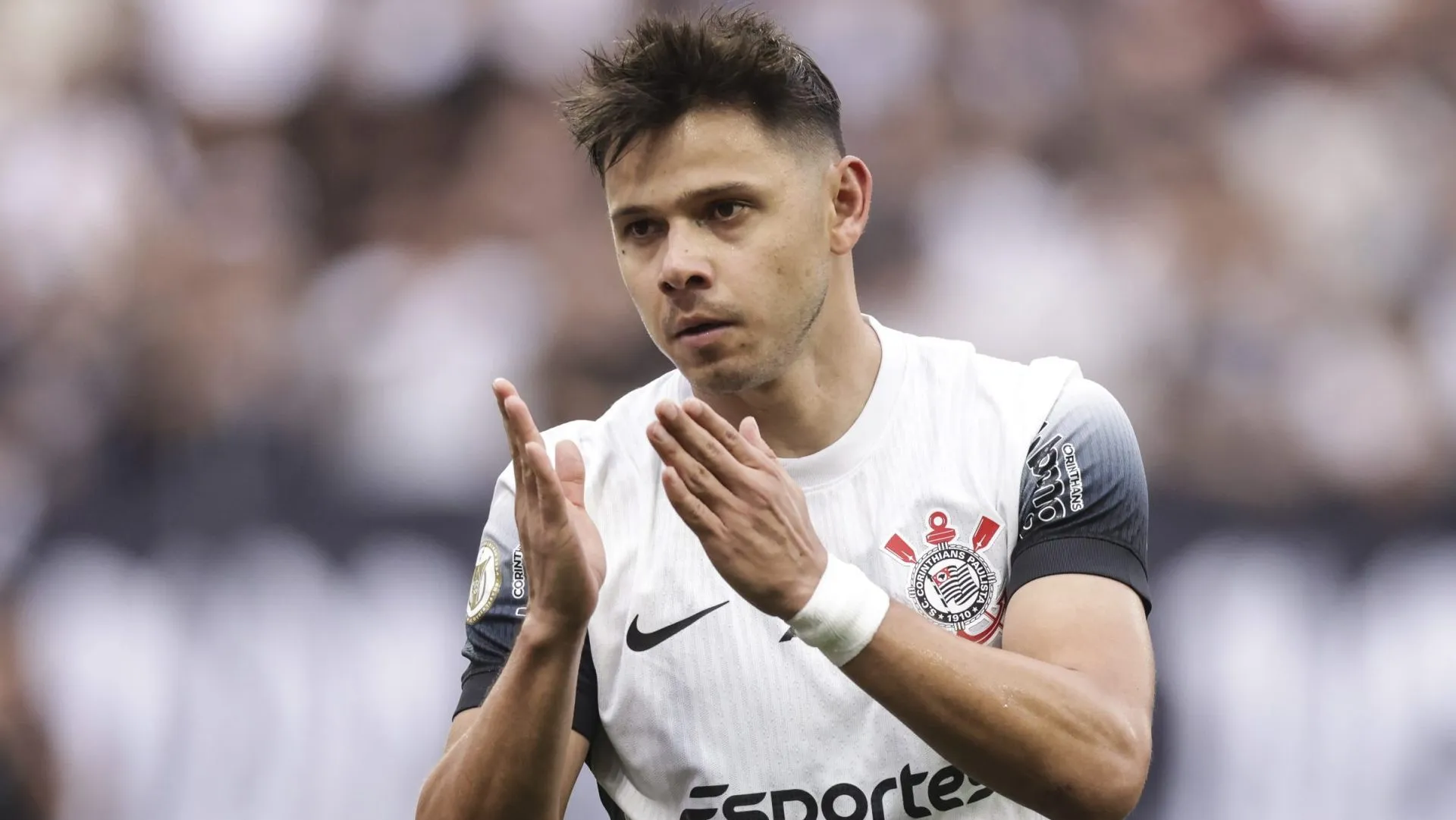 Ángel Romero em campo pelo Corinthians (Photo by Alexandre Schneider/Getty Images)