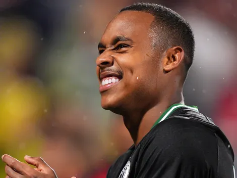 Igor Paixão anima o Liverpool após partida contra o Manchester City