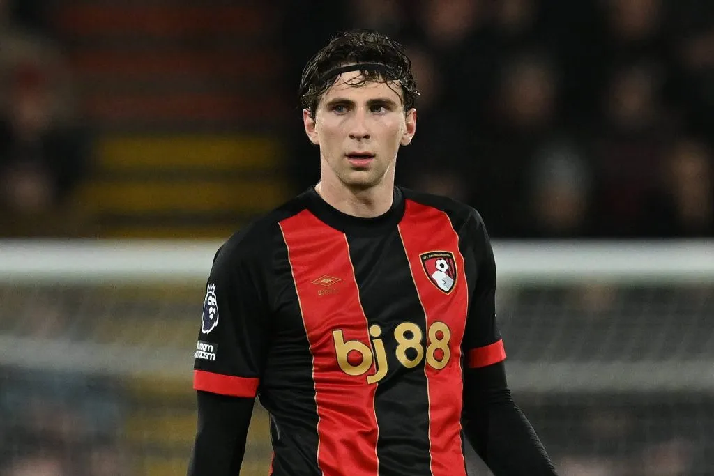 Zagueiro ucraniano, Zabarnyi, do Bournemouth, é alvo do Manchester City. foto: IMAGO /&nbsp;Pro Sports Images