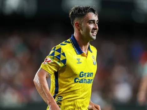 PSG avalia pagar cláusula de 60 milhões por Alberto Moleiro