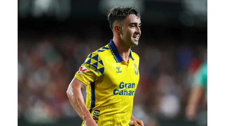 October 21, 2024, Valencia, Valencia, SPAIN: Alberto Moleiro of Las Palmas celebrates a goal during the Spanish league, La Liga EA Sports, football match played between Valencia CF and UD Las Palmas at Mestalla stadium on October 21, 2024, in Valencia, Spain. Valencia SPAIN - ZUMAa181 20241021_zaa_a181_166 Copyright: xIvanxTerronx