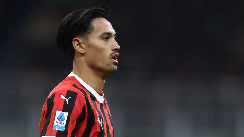 Tijjani Reijnders em partida pelo Milan (Foto: IMAGO / Goal Sports Images)