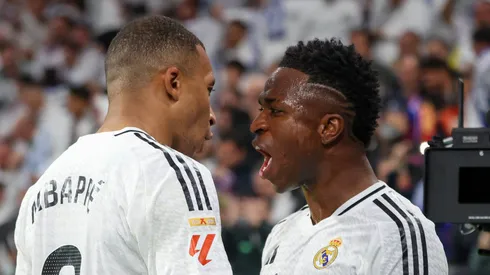 Ancelotti, do Real Madrid, abre o jogo sobre Mbappé e Vinícius Júnior.