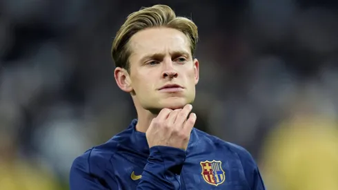 De Jong com a camisa do Barcelona.