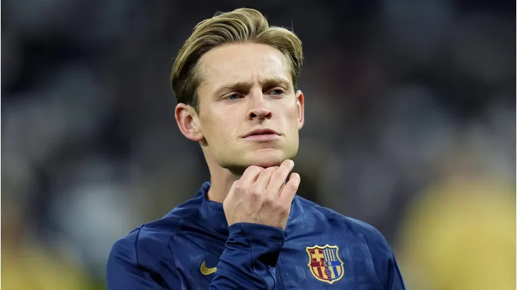 De Jong com a camisa do Barcelona.