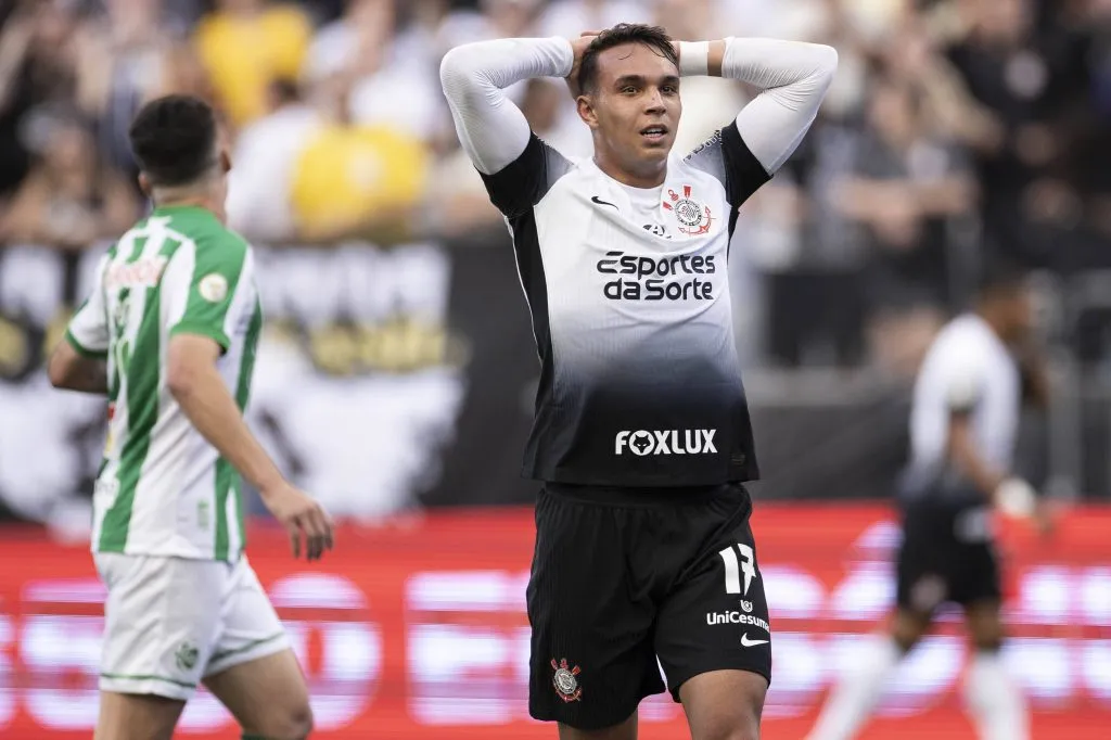 Giovane com a camis do Corinthians em 2024. Foto: IMAGO / Fotoarena.