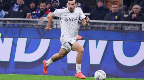 Kvaratskhelia em campo na partida entre Inter de Milão e Napoli, no dia 10 de novembro de 2024. (ZUMA Press, Inc. / Alamy Stock Photo)