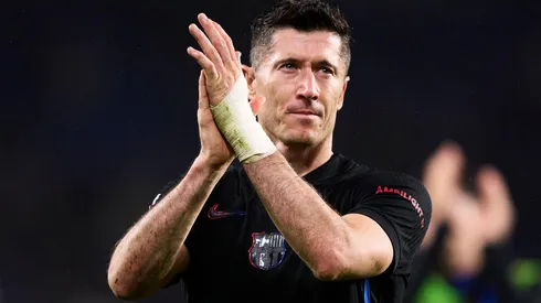 Lewandowski durante o jogo entre Real Socieadad e Barcelona, no dia 10 de novembro de 2024. (Cesar Ortiz Gonzalez / Alamy Stock Photo)