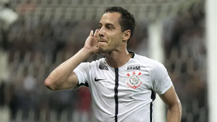 Rodriguinho manda a real sobre comparação com outros jogadores
