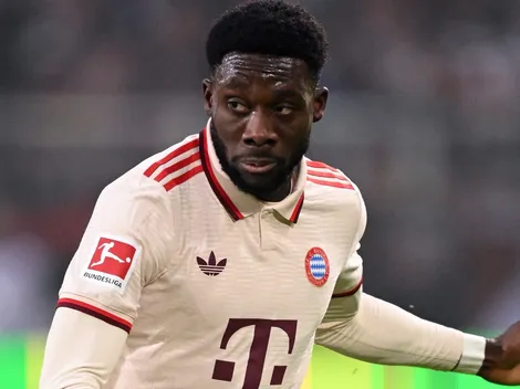 Manchester United quer anunciar Milos Kerkez e Alphonso Davies