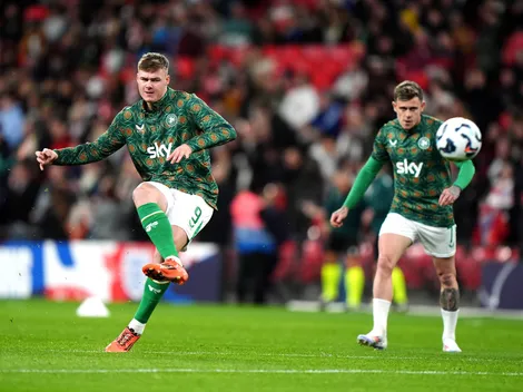 Chelsea monitora Evan Ferguson, promessa do Brighton na Premier League