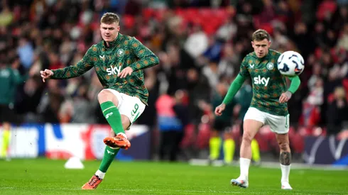 England v Republic of Ireland - UEFA Nations League - Group B2 - Wembley Stadium Republic of Ireland s Evan Ferguson left warming up prior to kick-off before the UEFA Nations League Group B2 match at Wembley Stadium, London. Picture date: Sunday November 17, 2024. Use subject to FA restrictions. Editorial use only. Commercial use only with prior written consent of the FA. No editing except cropping. PUBLICATIONxNOTxINxUKxIRL Copyright: xBradleyxCollyerx 78234620
