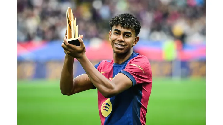 Lamine Yamal é o melhor jovem jogador do mundo