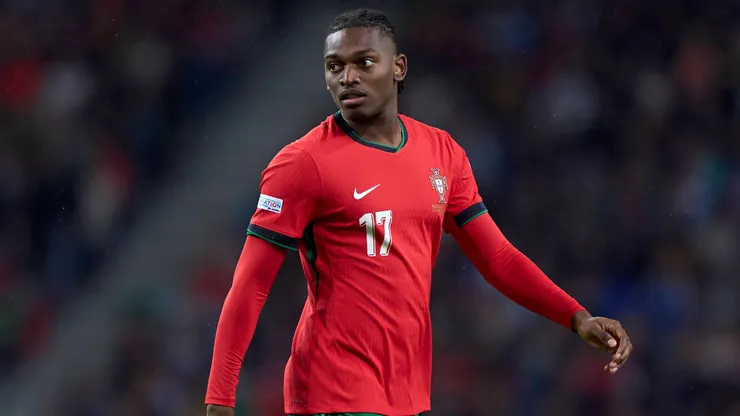 Rafael Leão em partida pela Seleção de Portugal