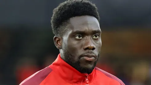 Alphonso Davies é o alvo do Real Madrid. CLube assinou com jogador comparado a ele. . (Photo by Leonardo Fernandez/Getty Images)