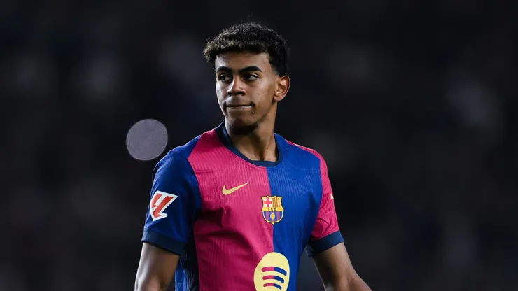 Lamine Yamal segue afastado por lesão. Foto: David Ramos/Getty Images