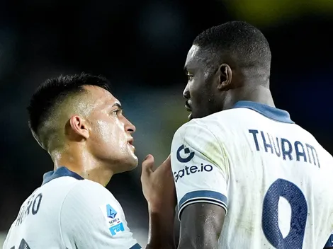 Marcus Thuram é observado por Arne Slot