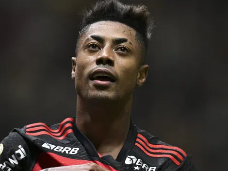 Bruno Henrique ajuda Varela a anular Vinicius Júnior, do Real Madrid