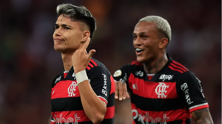Barcelona recebe aprovação de Hansi Flick e decide pagar R$ 134 milhões por jogador do Flamengo. (Photo by Buda Mendes/Getty Images)