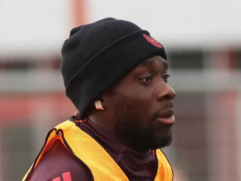 Barça esquece Davies e monitora Hugo Bueno, do Feyenoord