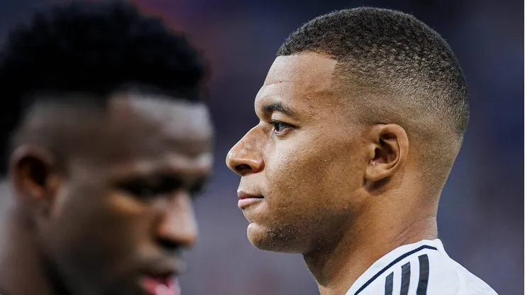 Mbappé age nos bastidores para 'prejudicar' Vinícius Júnior no Real Madrid, diz portal. (Foto: Imago)