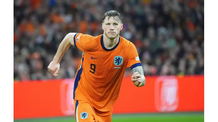 Weghorst em ação na partida entre Holanda e Hungria, no dia 16 de novembro de 2024. (Aflo Co. Ltd. / Alamy Stock Photo)