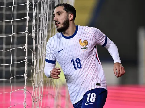 Liverpool e Chelsea lançam proposta astronômica por Rayan Cherki; confira