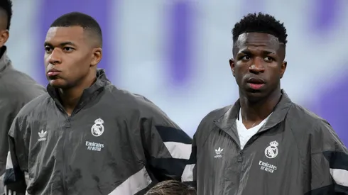 Mbappé teria encorajado Vini Jr após pênalti perdido. (Photo by David Ramos/Getty Images)