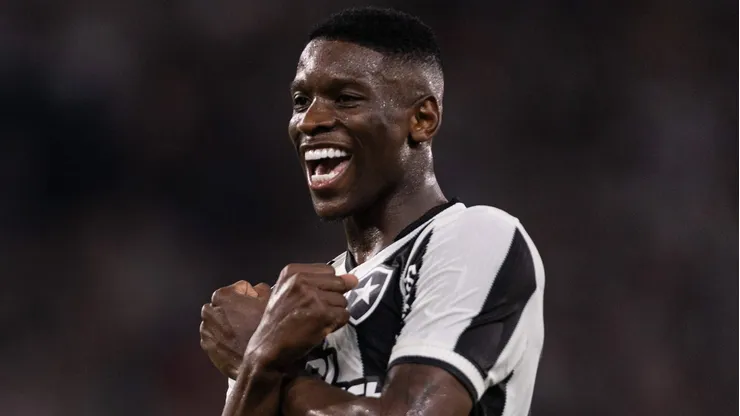 Atacante da Seleção Brasileira, Luiz Henrique pode trocar o Botafogo por outro grande clube. Foto: IMAGO / ZUMA Press Wire