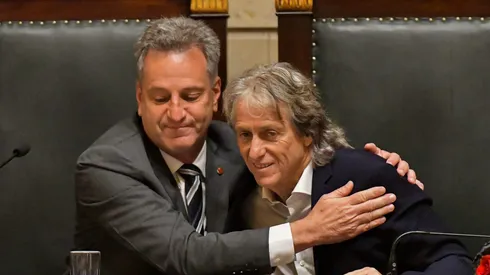 Rodolfo Landim e Jorge Jesus após títulos ganhos pelo Flamengo