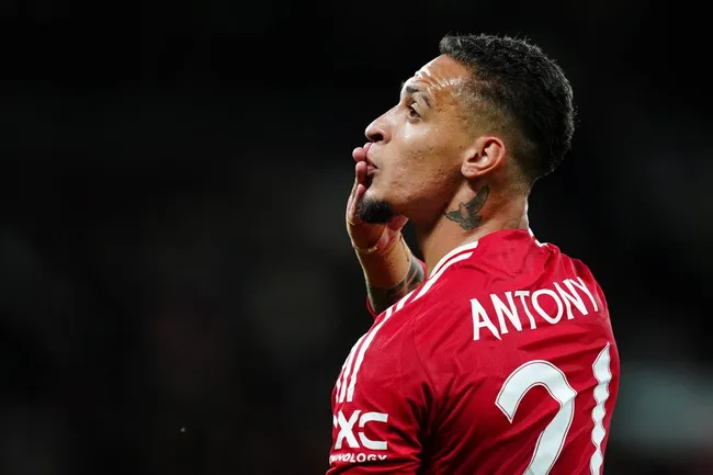 Antony, que foi ligado ao Flamengo, não tem intenção de deixar o Manchester United. Foto: IMAGO /&nbsp;PA Images