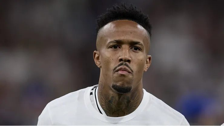 Real Madrid tem luz verde para anunciar substituto de Militão.