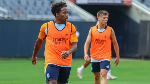 Endrick e Arda Güler no treinamento do Real Madrid.