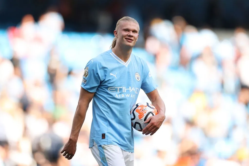 Haaland após mais um hat-trick pelo Manchester City. (Photo by Lewis Storey/Getty Images)