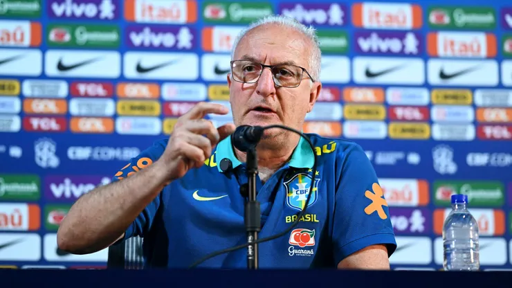 Dorival Júnior em coletiva da Seleção Brasileira