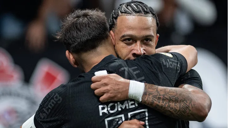 Atacante do Corinthians tem situação exposta e pode retornar ao exterior. (Foto: Imago)