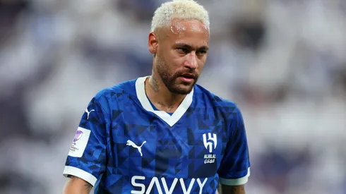 RIYADH, SAUDI ARABIA – NOVEMBER 04: Neymar of Al-Hilal reacts after an injury during the AFC Champions League Elite match between Al-Hilal and Esteghlal at Kingdom Arena on November 04, 2024 in Riyadh, Saudi Arabia. (Photo by Yasser Bakhsh/Getty Images)