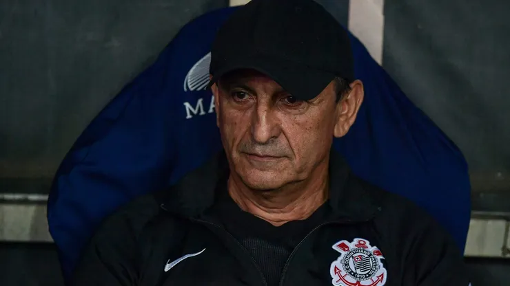 Ramón Díaz, treinador do Corinthians. Foto: Thiago Ribeiro/AGIF