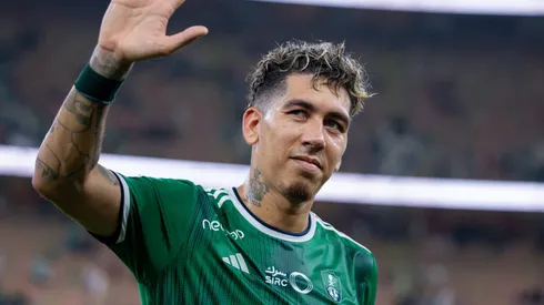 Roberto Firmino, do Al-Ahli, aparece como reforço para gigante brasileiro no Mundial de Clubes . (Photo by Yasser Bakhsh/Getty Images)
