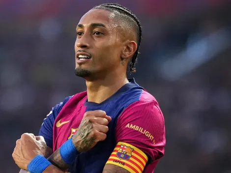 Barcelona prepara venda de Raphinha para fechar com Sané ou Salah