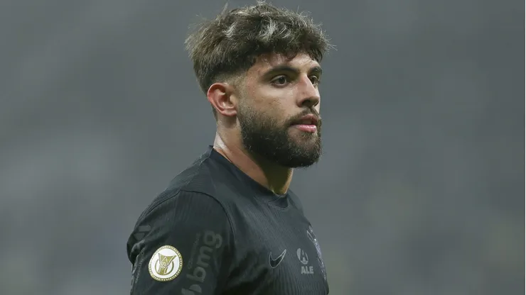 Corinthians volta atrás e aceita vender Yuri Alberto com uma condição (Photo by Ricardo Moreira/Getty Images)