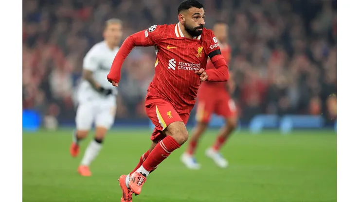 Salah em ação na partida entre Liverpool e Bayer Leverkusen, no dia 05 de novembro de 2024. (Action Plus Sports Images / Alamy Stock Photo)