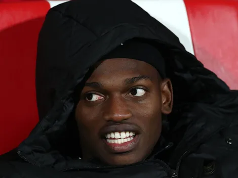 Al-Hilal mapeia Rafael Leão e Salah para vaga de Neymar