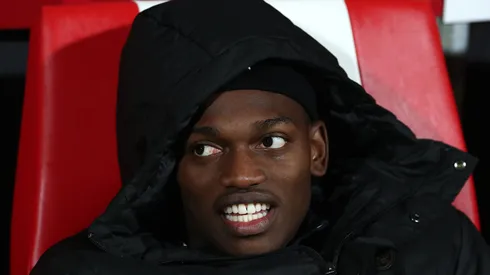 Rafael Leão é alvo do Al-Hilal junto com craque do Liverpool. Foto: Marco Luzzani/Getty Images