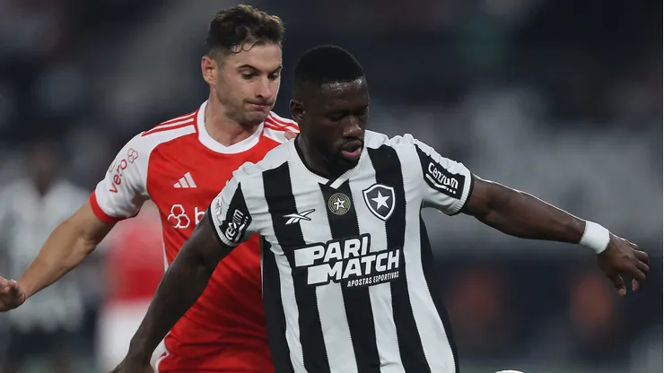 Corinthians trabalha para assinar com badalado jogador estrangeiro em 2025 (Photo by Wagner Meier/Getty Images)