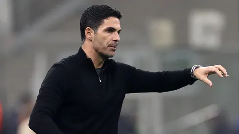 Arteta, técnico do Arsenal - (Photo by Marco Luzzani/Getty Images)