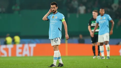 Bernardo Silva em campo pelo City (Photo by Gualter Fatia/Getty Images)