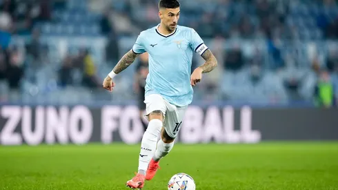 Zaccagni durante o confronto entre Lazio e Cagliari, no dia 04 de novembro de 2024. (Giuseppe Maffia / Alamy Stock Photo)