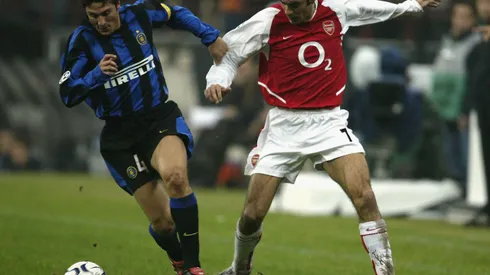 Inter de Milão e Arsenal se enfrentaram em grande duelo de 2003, pela Liga dos Campeões (Foto: Alex Livesey/Getty Images)